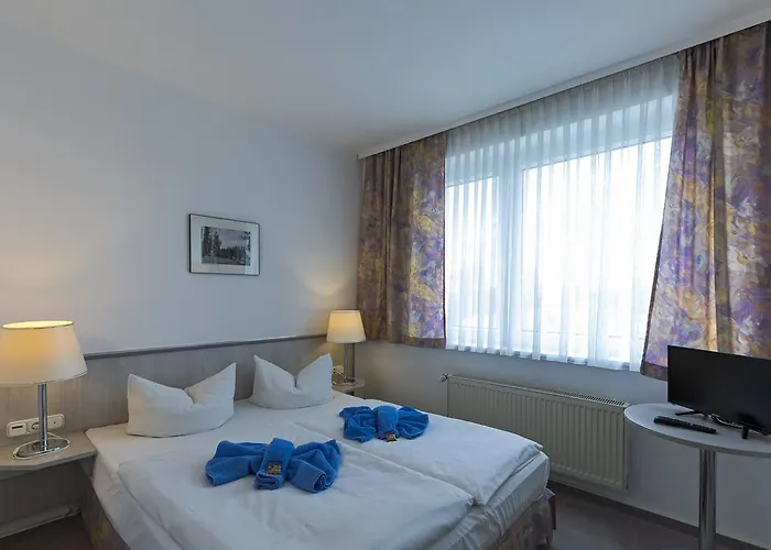 Big Reisehotel 3* Wolfen